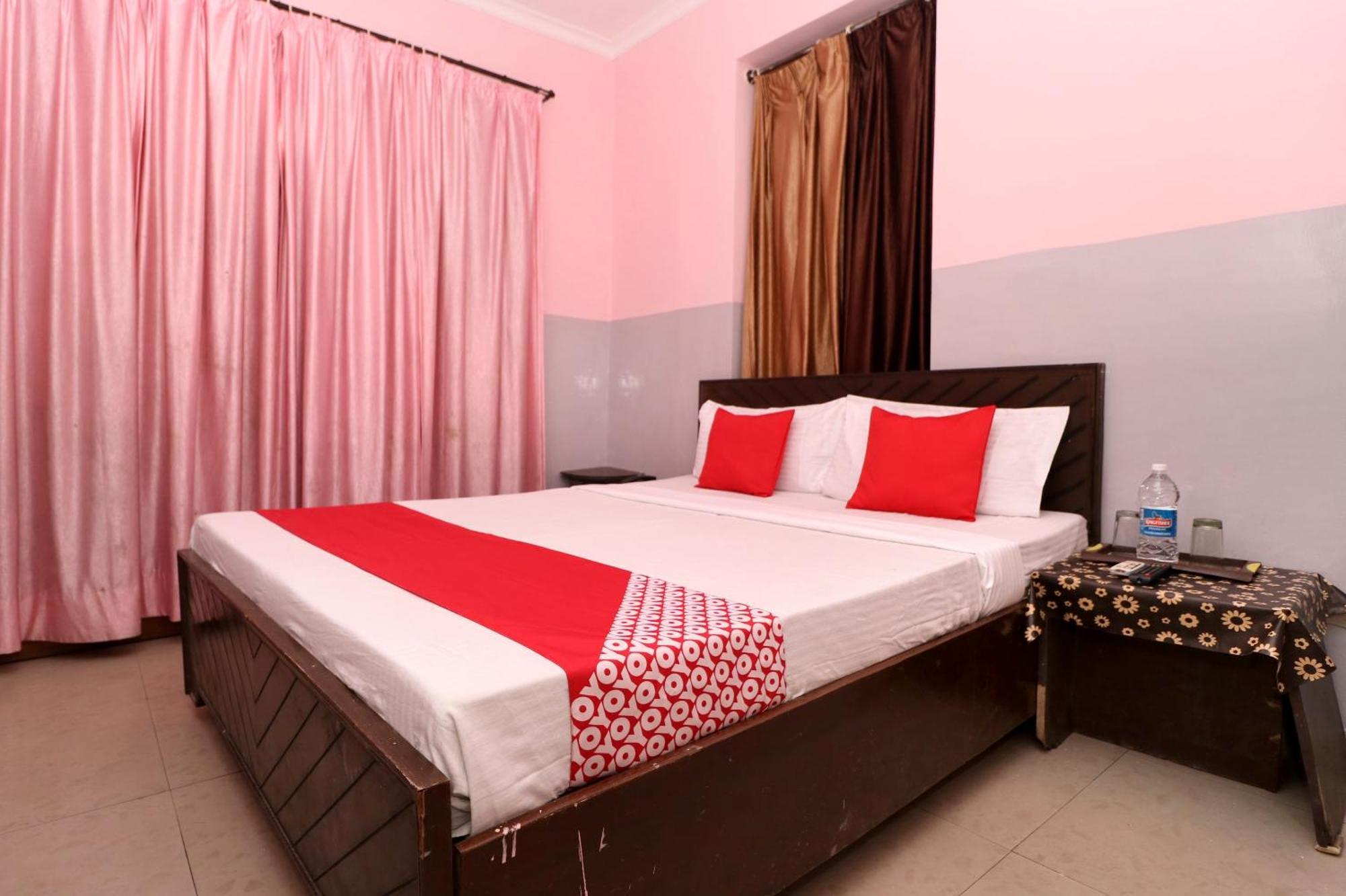 Hotel O Ashoka Residency Chandīgarh Extérieur photo